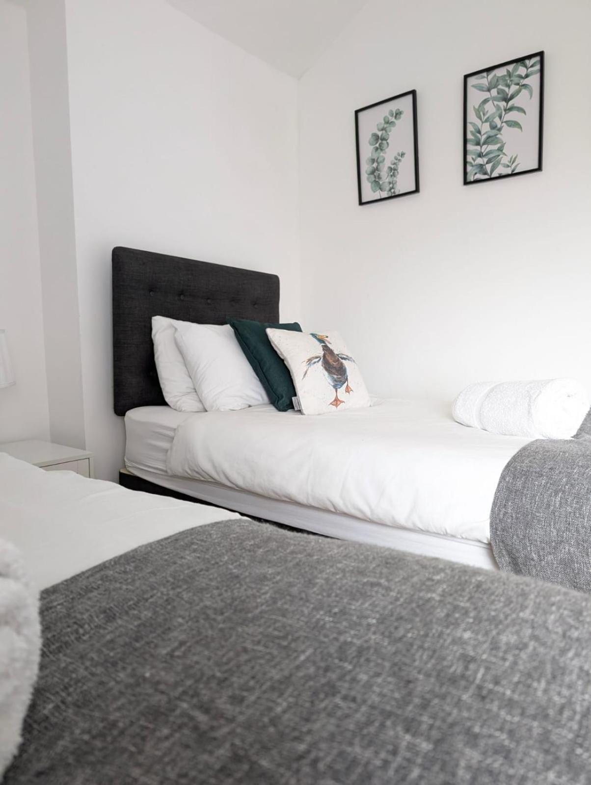 동커스터 3Br-St Johns Hse-Free Parking-Workers-Kitchen-Wifi-Dog Friendly 아파트 외부 사진