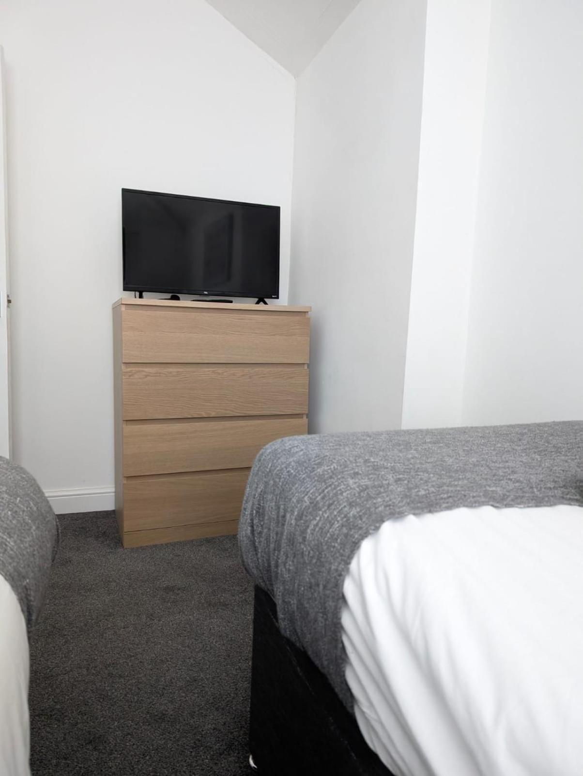 동커스터 3Br-St Johns Hse-Free Parking-Workers-Kitchen-Wifi-Dog Friendly 아파트 외부 사진