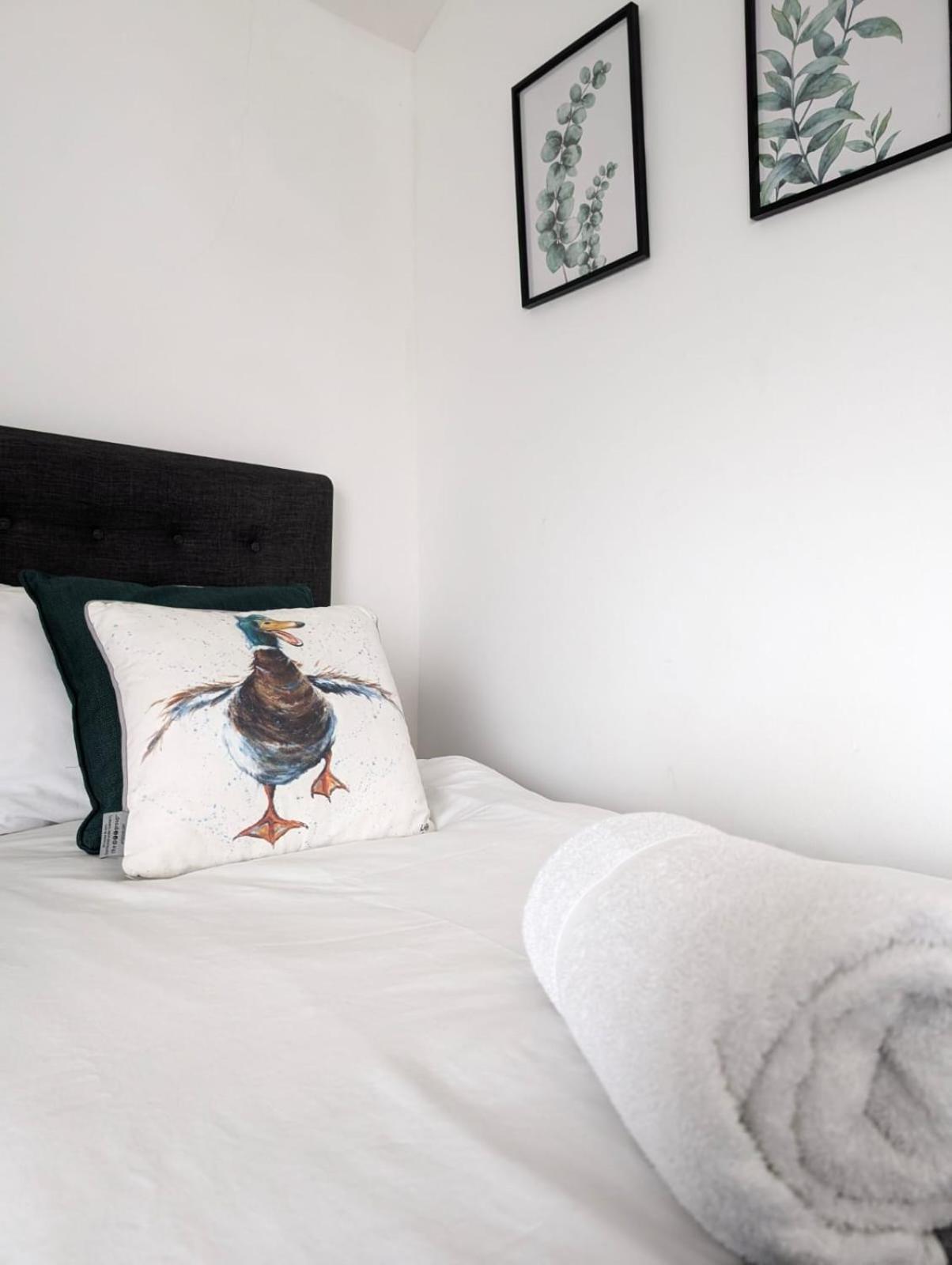 동커스터 3Br-St Johns Hse-Free Parking-Workers-Kitchen-Wifi-Dog Friendly 아파트 외부 사진