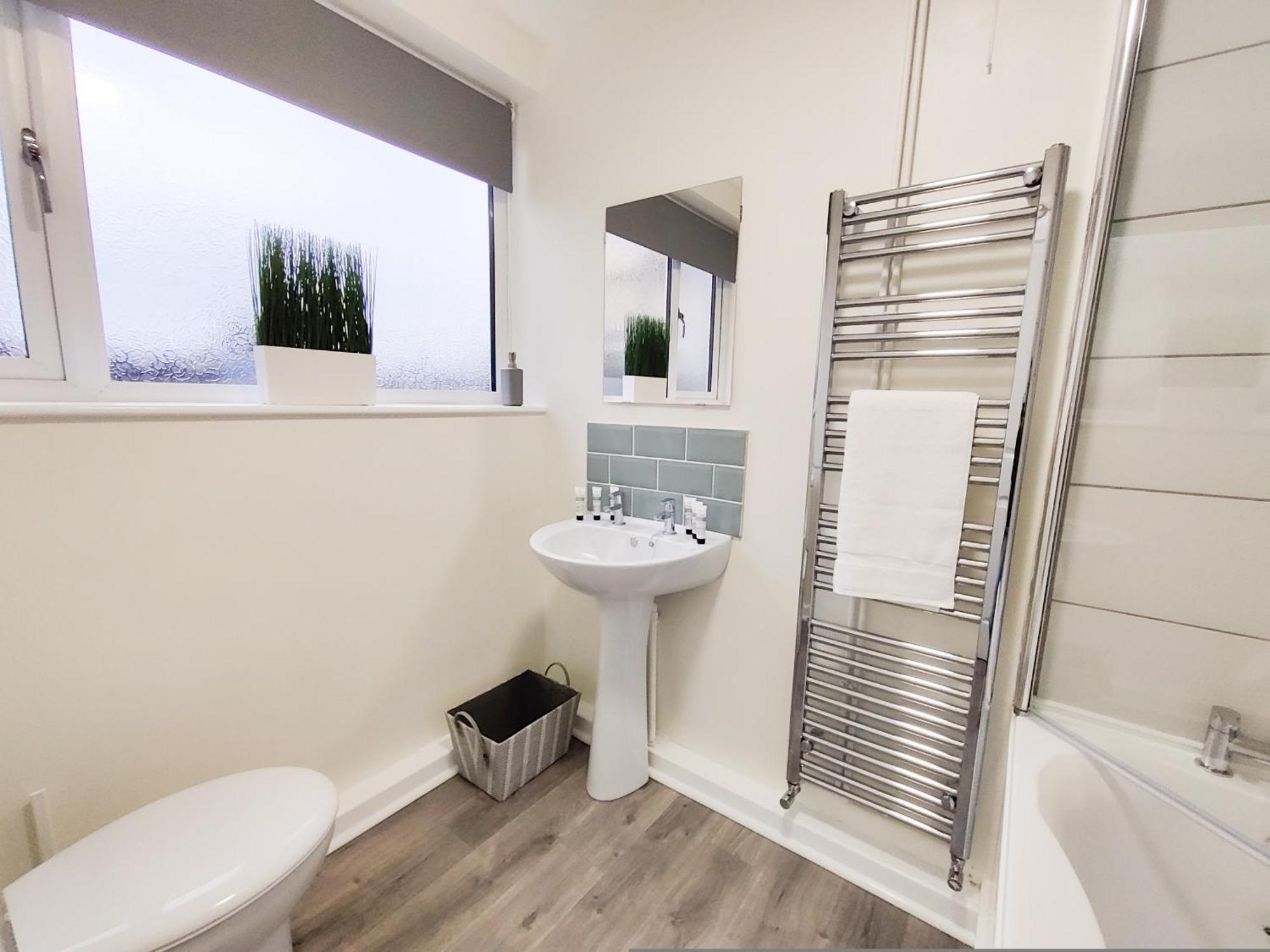 동커스터 3Br-St Johns Hse-Free Parking-Workers-Kitchen-Wifi-Dog Friendly 아파트 외부 사진