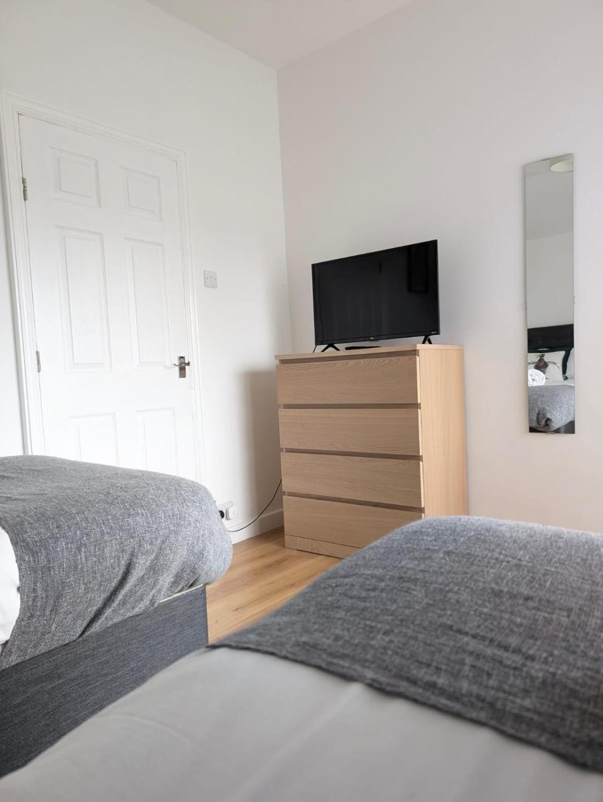 동커스터 3Br-St Johns Hse-Free Parking-Workers-Kitchen-Wifi-Dog Friendly 아파트 외부 사진
